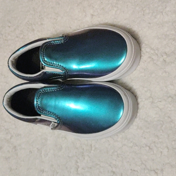 NWOT Holographic Vans Youth Size 1.0 - Picture 2 of 5